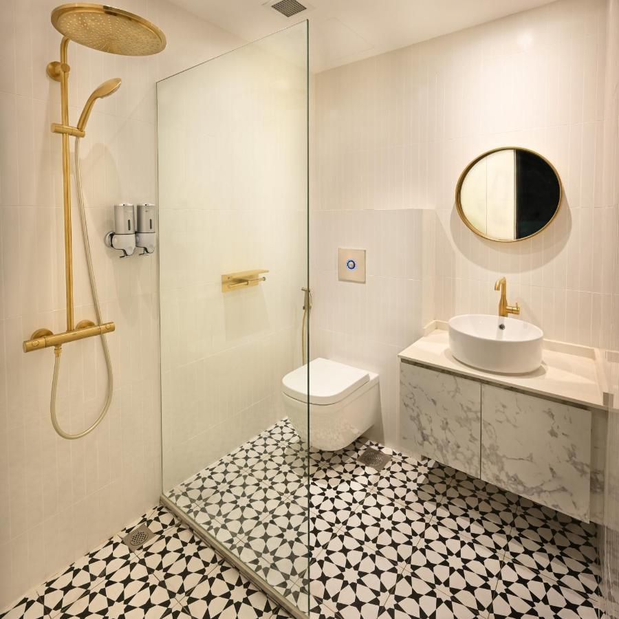 Dream Chaser Boutique Capsule Hotel Singapore Esterno foto